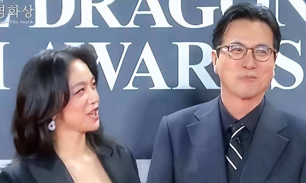 名恩爱夫妻被曝已离婚开元棋牌app内娱著(图15)